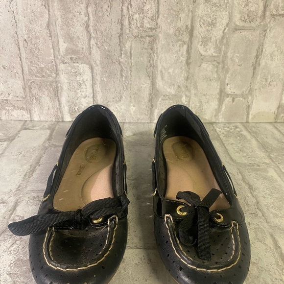 Sperry Top Sider Black slip on flats with lace closure. Size 10M - Picture 3 of 9